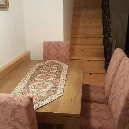 Vikendica Ahatovici 2