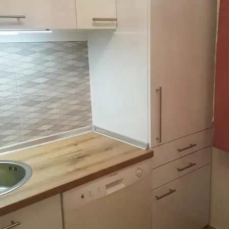 Vikendica Ahatovici 2 Hébergement de vacances