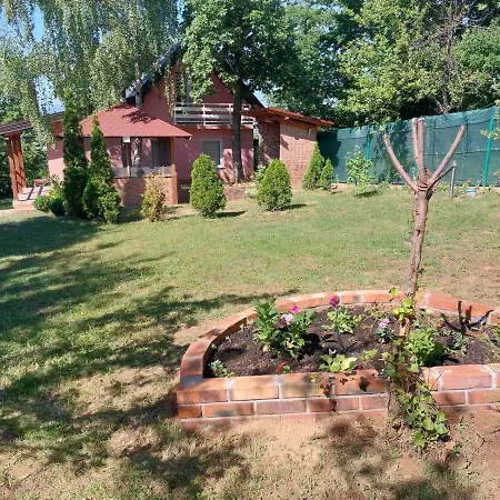 Hébergement de vacances Vikendica Ahatovici 2 *